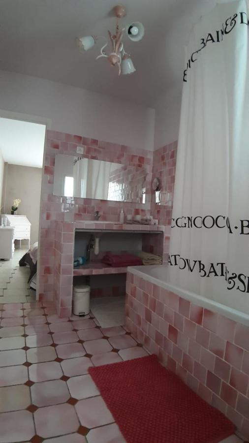 Mas Des Cigognes Bed & Breakfast Le Thor Dış mekan fotoğraf