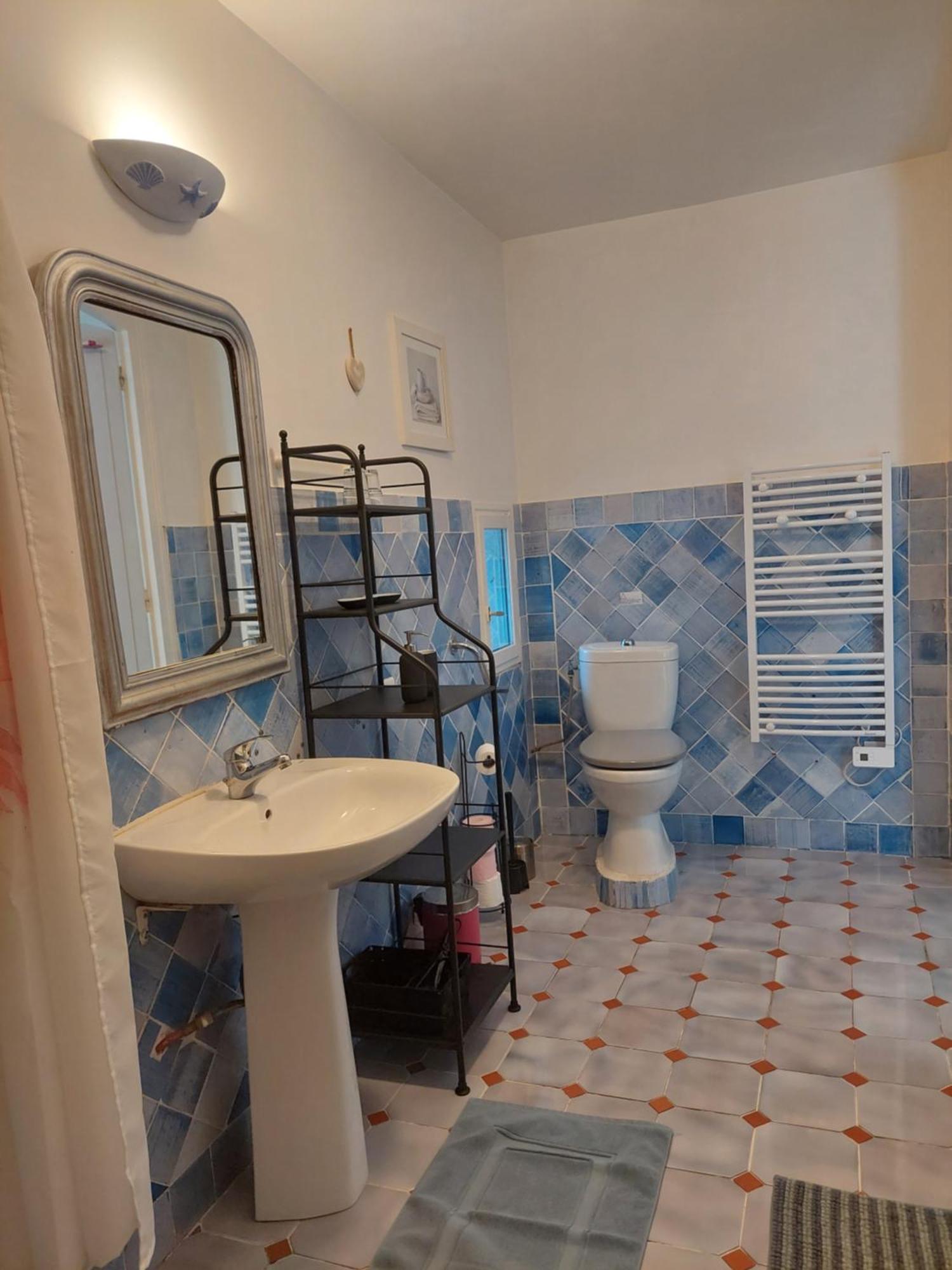 Mas Des Cigognes Bed & Breakfast Le Thor Dış mekan fotoğraf
