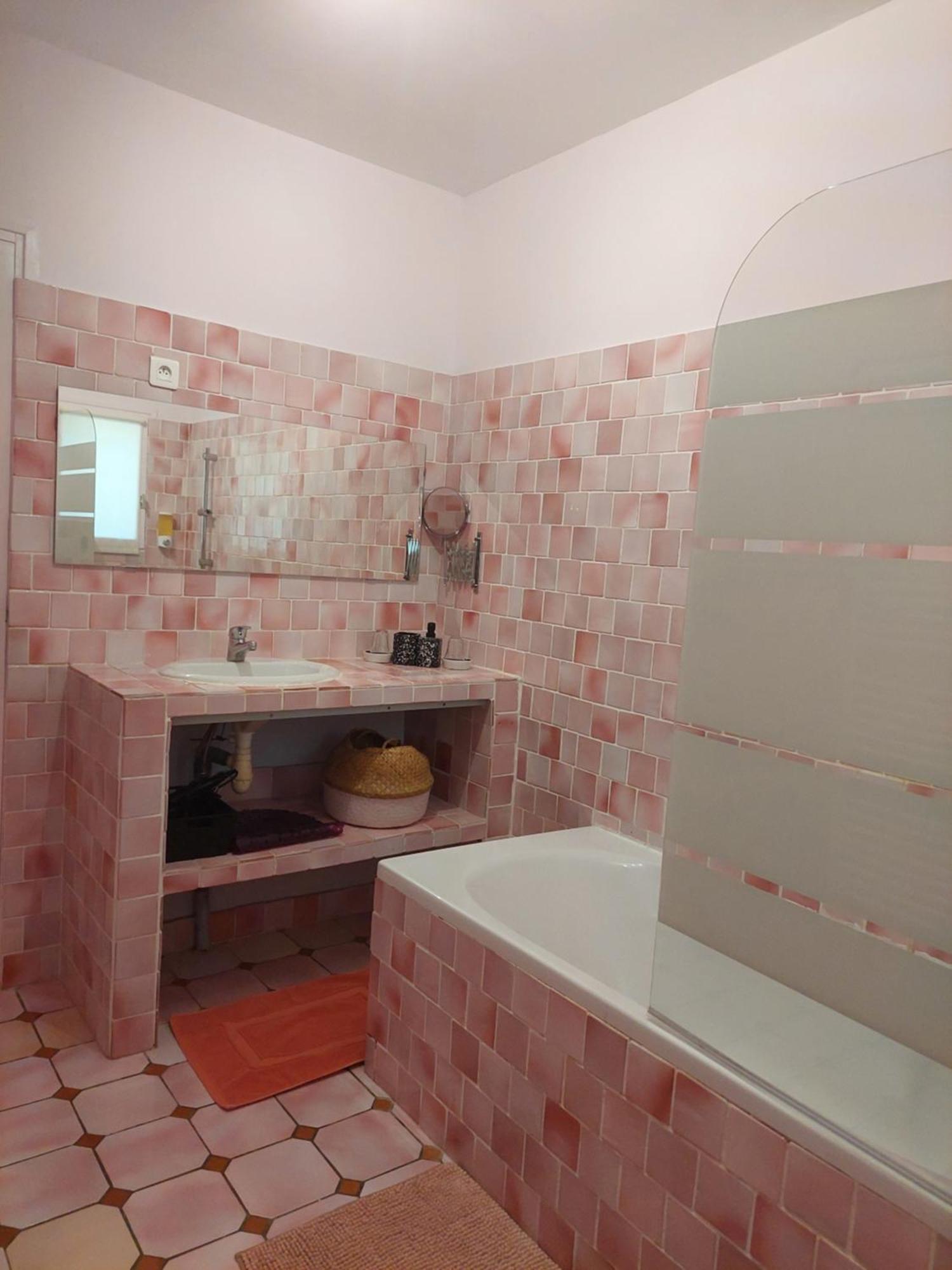 Mas Des Cigognes Bed & Breakfast Le Thor Dış mekan fotoğraf