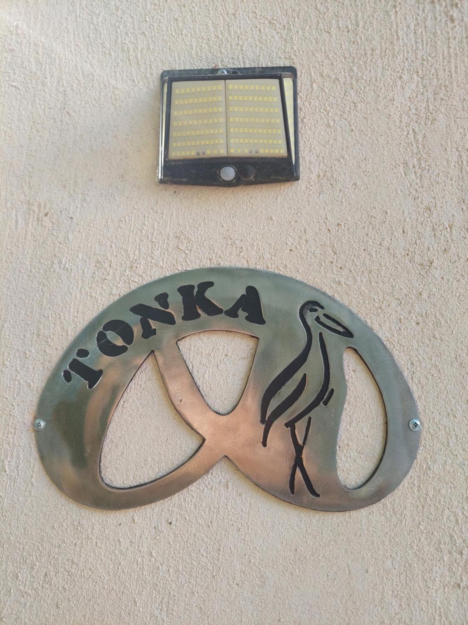 Mas Des Cigognes Bed & Breakfast Le Thor Oda fotoğraf